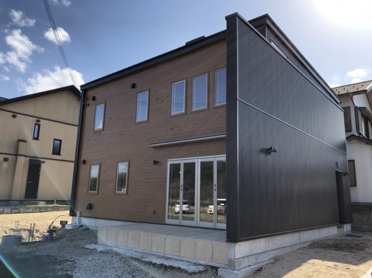 ログログ|ログハウスのBESS