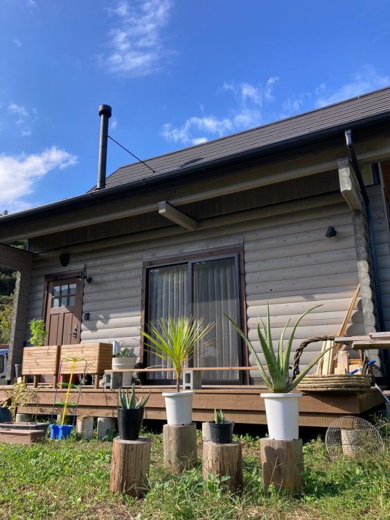 ログログ|ログハウスのBESS